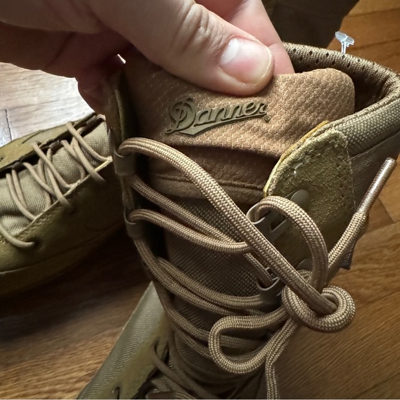 New Mens Danner GTX-8 Boots - Picture 6 of 8